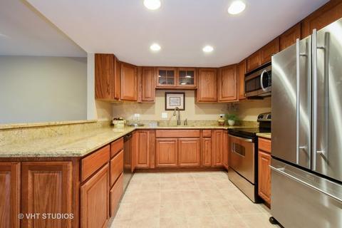 2 Barrow On Duxbury, Rolling Meadows, IL 60008 photo 5