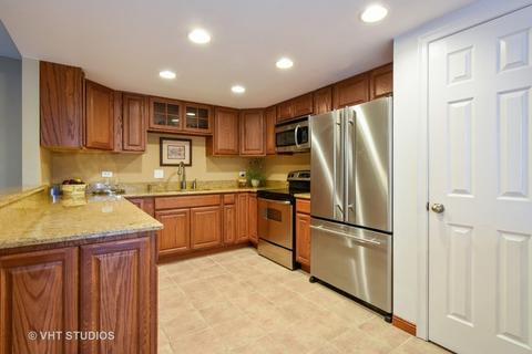 2 Barrow On Duxbury, Rolling Meadows, IL 60008 photo 9