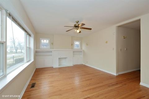 284 E 148th St, Harvey, IL 60426 photo 2