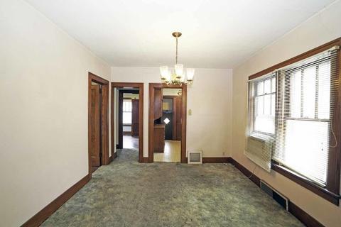 112 Warren Ave, Aurora, IL 60505 photo 7