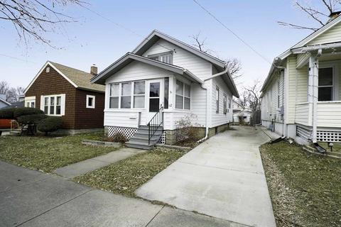 112 Warren Ave, Aurora, IL 60505 photo 13