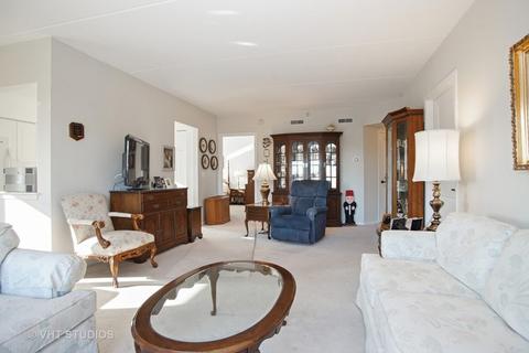 650 S River Rd #511, Des Plaines, IL 60016 photo 3
