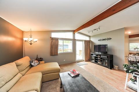 7 E Jeffery Ave, Wheeling, IL 60090 photo 3
