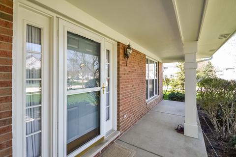 424 Pinehurst Ct, Gurnee, IL 60031 photo 5