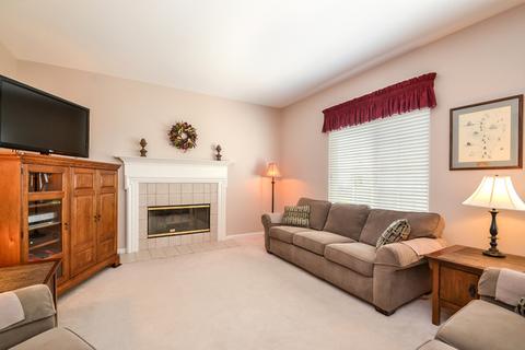 424 Pinehurst Ct, Gurnee, IL 60031 photo 16