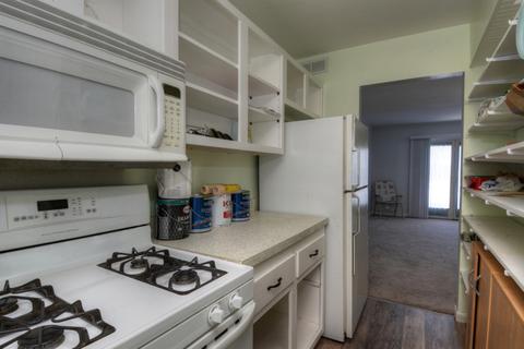 137 S Hale Ave, Bartlett, IL 60103 photo 3