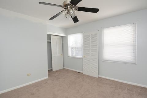 137 S Hale Ave, Bartlett, IL 60103 photo 14