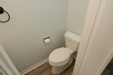 137 S Hale Ave, Bartlett, IL 60103 photo 9