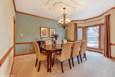 13221 Lakepoint Dr, Plainfield, IL 60585 photo 4