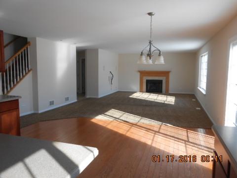 1192 Devon Dr, Antioch, IL 60002 photo 4