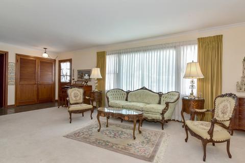 3541 Techny Rd, Northbrook, IL 60062 photo 3