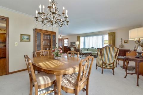 3541 Techny Rd, Northbrook, IL 60062 photo 4