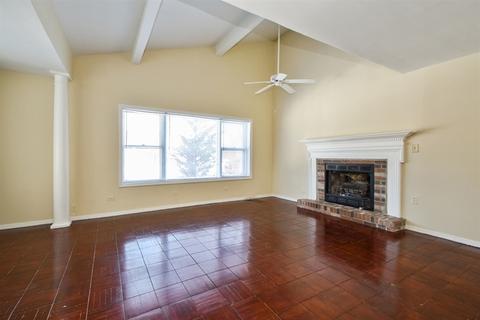 111 75th St, Willowbrook, IL 60527 photo 6