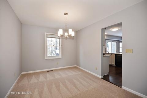 703 Lancaster Ln, Geneva, IL 60134 photo 5