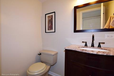 328 Joan Ct #C, Bartlett, IL 60103 photo 13