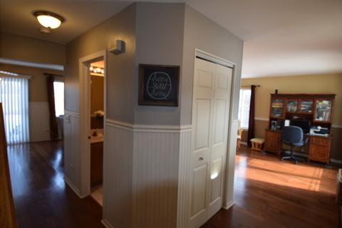 5609 Steamboat Cir, Plainfield, IL 60586 photo 7