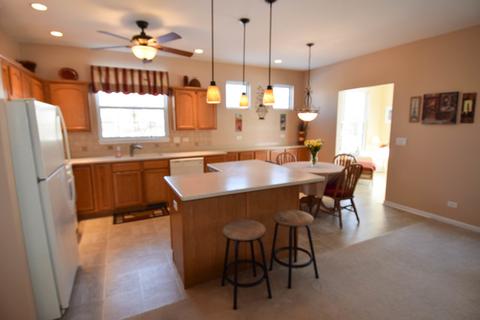 1157 Heathrow Ct, Aurora, IL 60502 photo 9