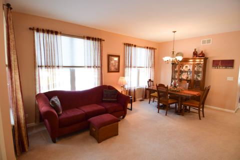 1157 Heathrow Ct, Aurora, IL 60502 photo 3