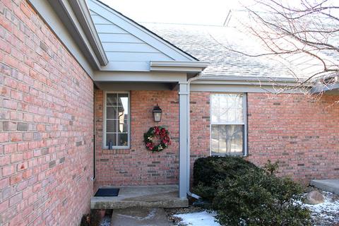 1604 Lakeside Dr #A, Champaign, IL 61821 photo 1
