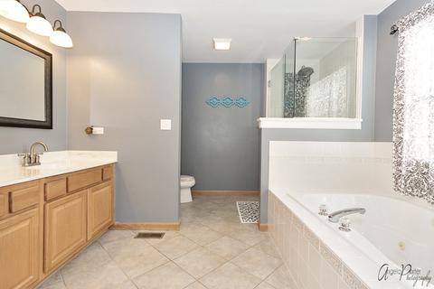 1911 Aster Ct, Johnsburg, IL 60051 photo 18