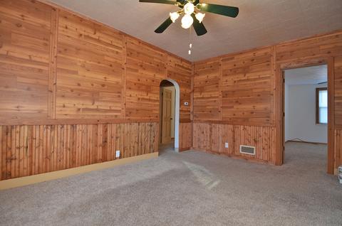 1229 E Main St, Streator, IL 61364 photo 2