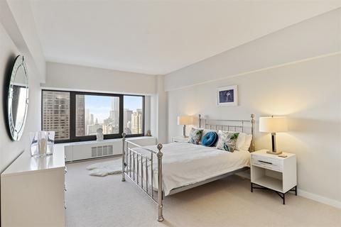 175 E Delaware Pl #4623, Chicago, IL 60611 photo 9
