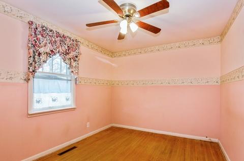 240 Heine Ave, Elgin, IL 60123 photo 7