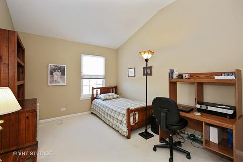 2453 Stonegate Rd, Algonquin, IL 60102 photo 14