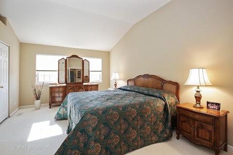 2453 Stonegate Rd, Algonquin, IL 60102 photo 12