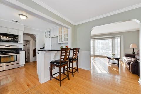 532 Rose Ave, Des Plaines, IL 60016 photo 7