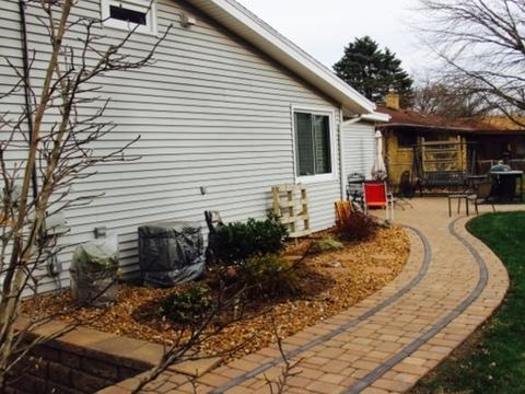 1072 W School St, Kankakee, IL 60901 photo 2