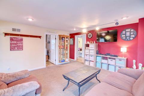 5410 Hillside Dr, Mchenry, IL 60050 photo 9