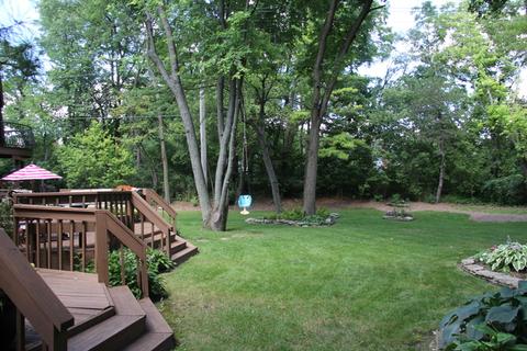 1051 Cobblestone Ln, Wheaton, IL 60187 photo 32