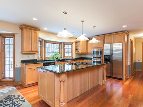 959 Baytree Dr, Bartlett, IL 60103 photo 5