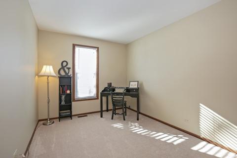 1105 Tanglewood Dr, Algonquin, IL 60102 photo 8