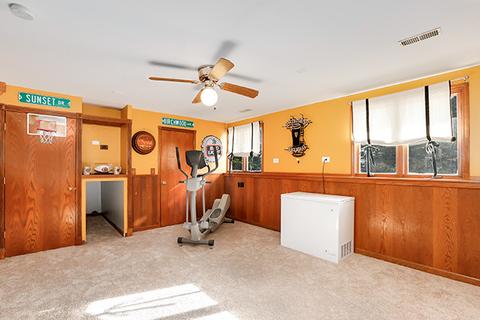704 Barbara Ln, Mchenry, IL 60051 photo 21