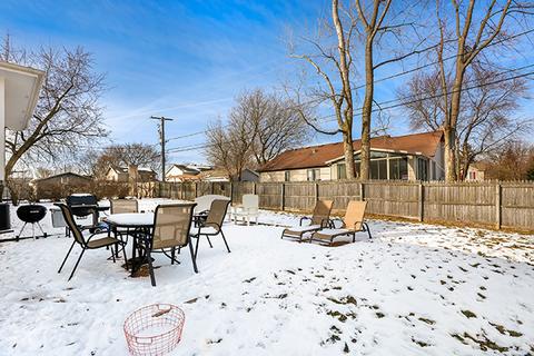 704 Barbara Ln, Mchenry, IL 60051 photo 22