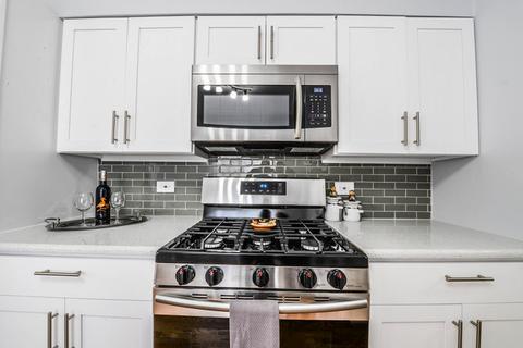 1226 N Wheeling Rd, Mount Prospect, IL 60056 photo 5