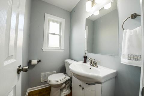 1226 N Wheeling Rd, Mount Prospect, IL 60056 photo 9