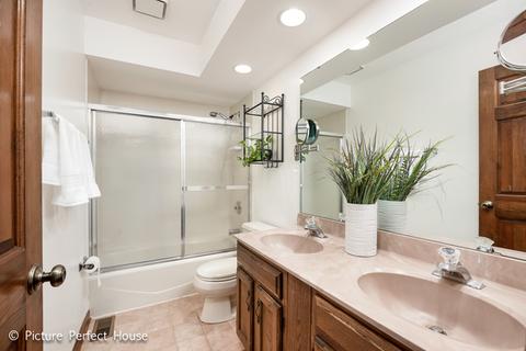 1216 Gartner Rd, Naperville, IL 60540 photo 21