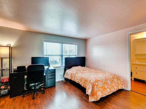 2230 Langdon Pl, Hoffman Estates, IL 60169 photo 9