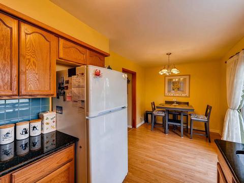 2230 Langdon Pl, Hoffman Estates, IL 60169 photo 6