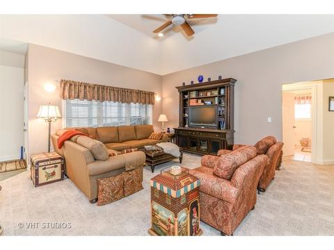 232 Fairway Dr, Beecher, IL 60401 photo 3