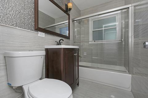 470 Bode Rd, Hoffman Estates, IL 60169 photo 9