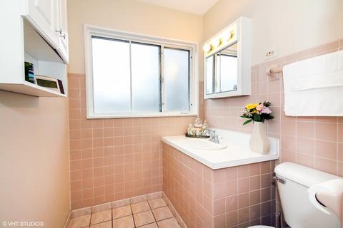 795 Milton Ln, Hoffman Estates, IL 60169 photo 22