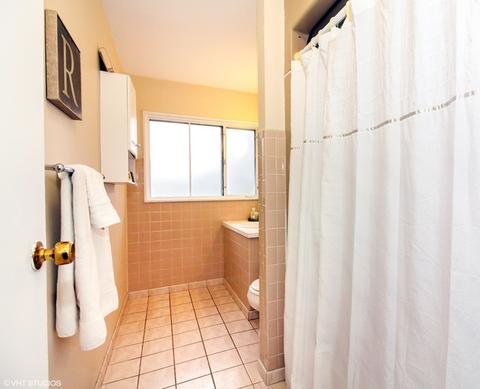 795 Milton Ln, Hoffman Estates, IL 60169 photo 21