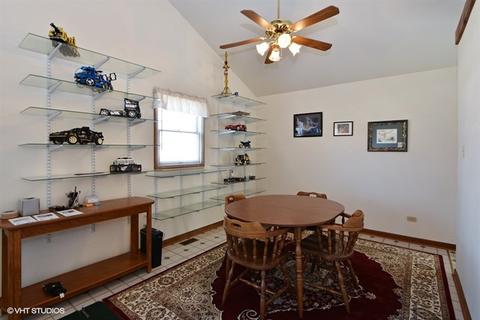3605 Carpenter St, Steger, IL 60475 photo 4