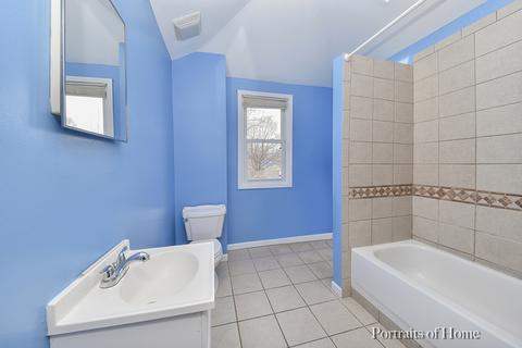 612 Bluff City Blvd, Elgin, IL 60120 photo 10