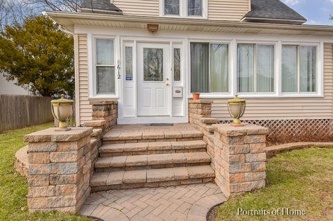 612 Bluff City Blvd, Elgin, IL 60120 photo 12