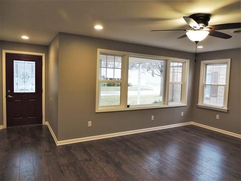 1822 13th St, Peru, IL 61354 photo 3